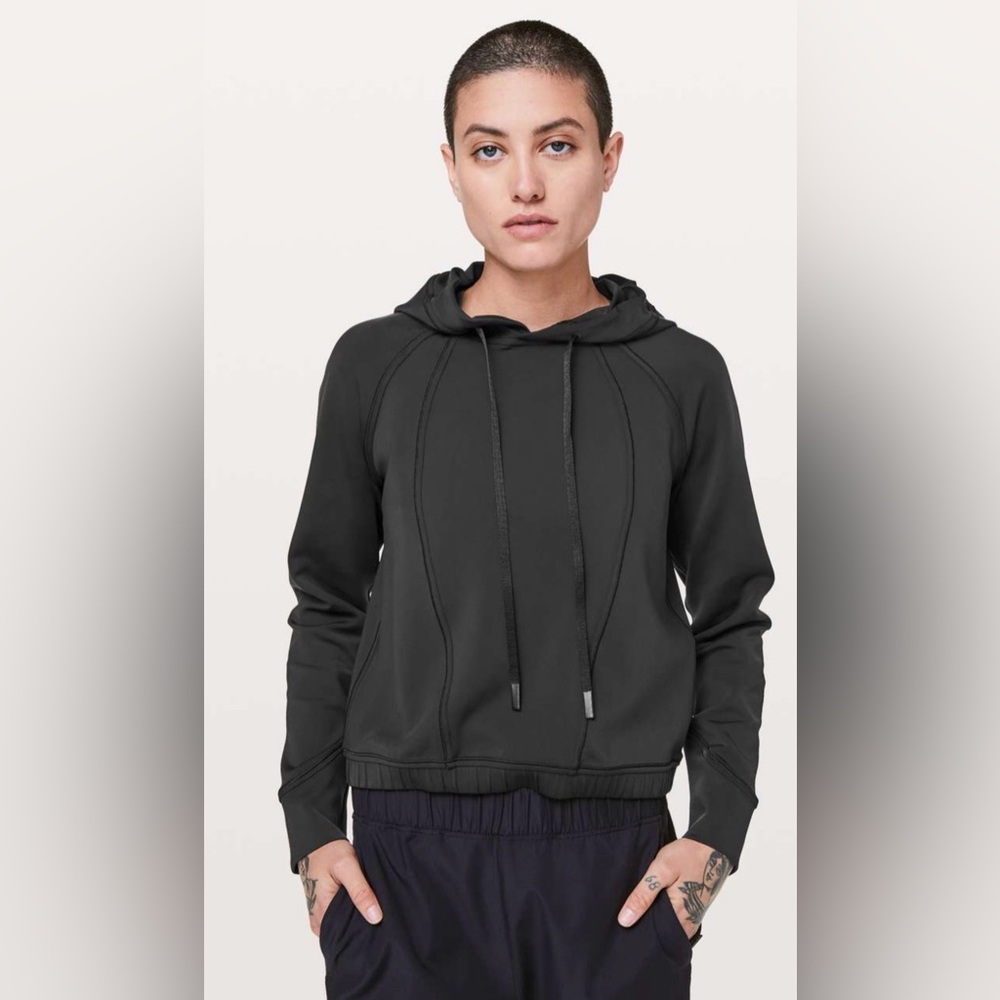 Lululemon Never Still Pullover Hoodie in Black